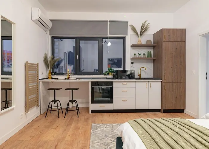 Apartment Chic Living In The Heart Of Bucharest: Piata Natiunilor Unite